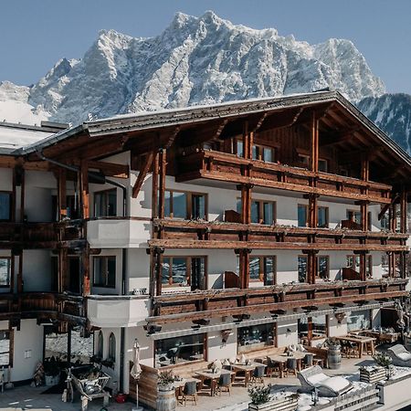 Alpenappartements Cristall Ервалд Екстериор снимка